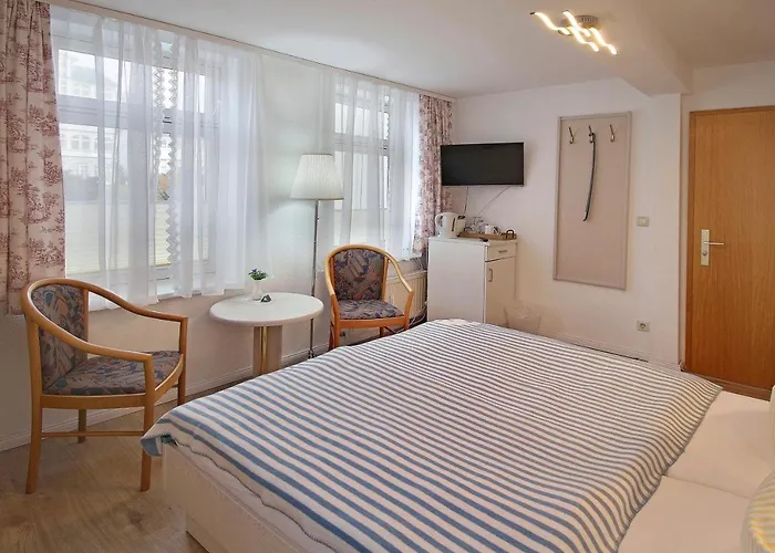 Ferienzimmer In Der Villa Ostseelilie